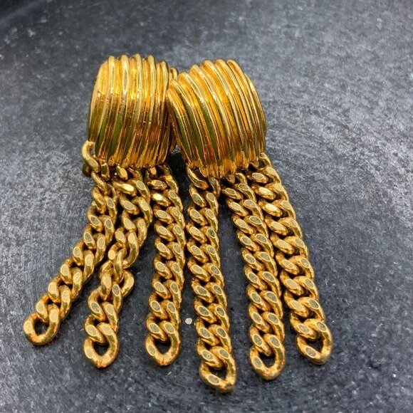 AVON Gold Tone Shell Dangling Chain Stud Earrings - Picture 1 of 7